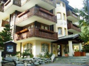 Hotel-Appartement La Perle Zermatt Bagian luar foto